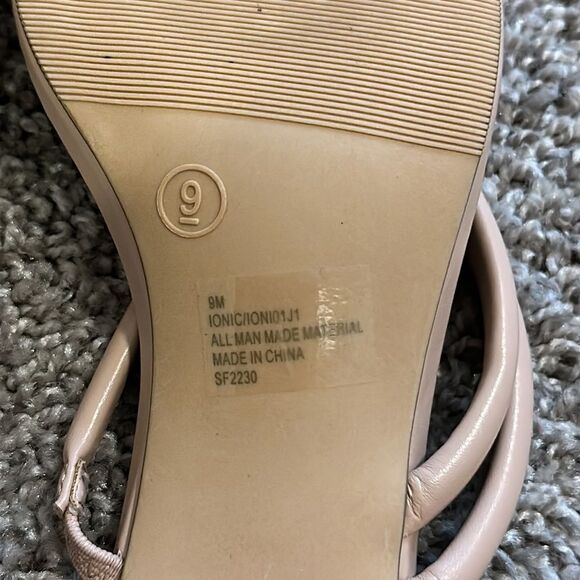 NWOT Madden Girl Nude Heeled Sandal Size 9 - Picture 11 of 12